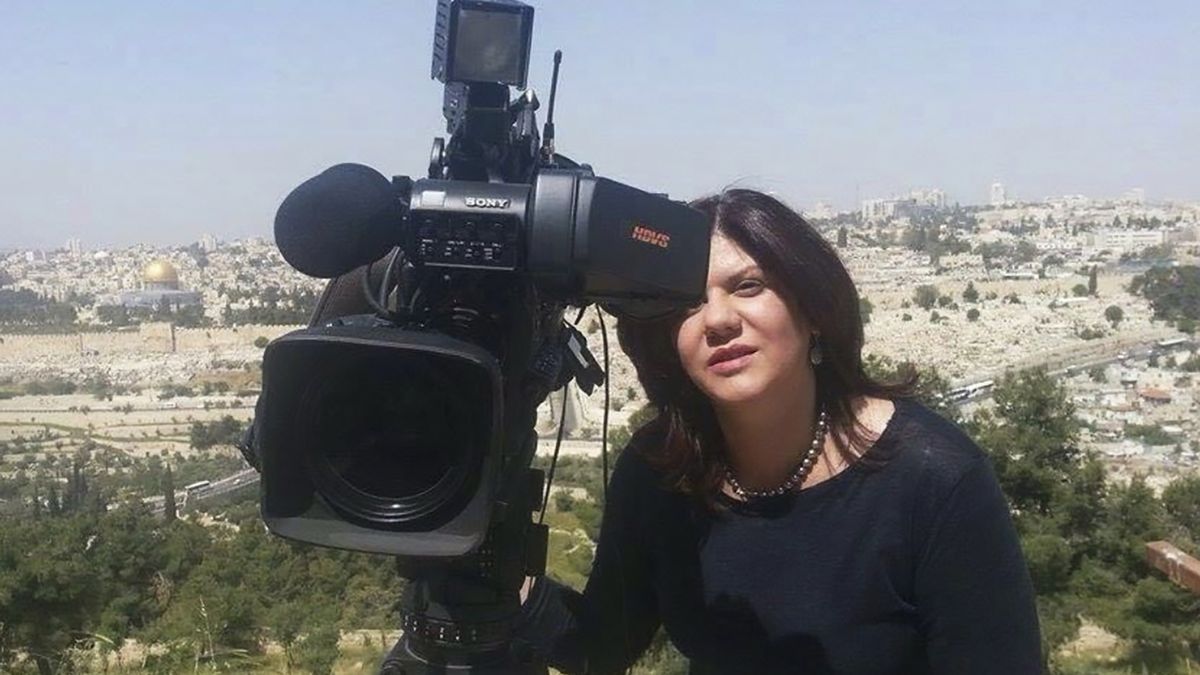 Smrt novinářky zastřelené při izraelské razii odsoudila Rada bezpečnosti OSN